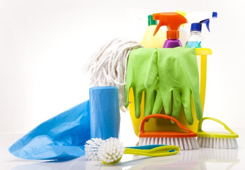 Professional short-let cleaning checklist for a Pimlico property